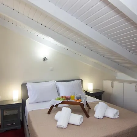 Holiday home Belles Maisons