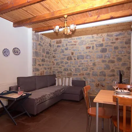 Belles Maisons Agios Nikolaos (Mani)